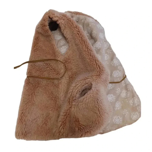 Zara Girls Faux Fur Dusty Pink Vest Size 4 - Picture 2 of 8